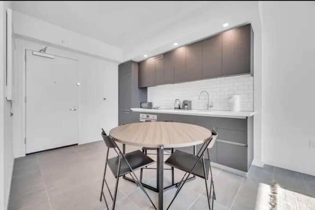 Ferienwohnung Breathtaking 1Br In The Heart Miami Exterior foto