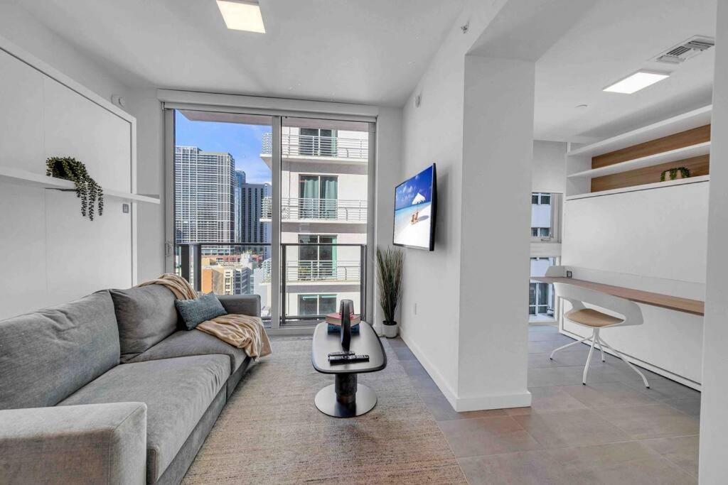 Ferienwohnung Breathtaking 1Br In The Heart Miami Exterior foto